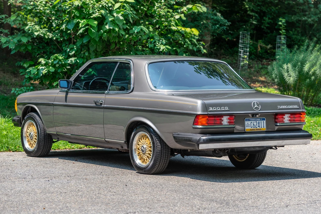 1985 Mercedes-Benz W124 E-Class - Image 7 of 31