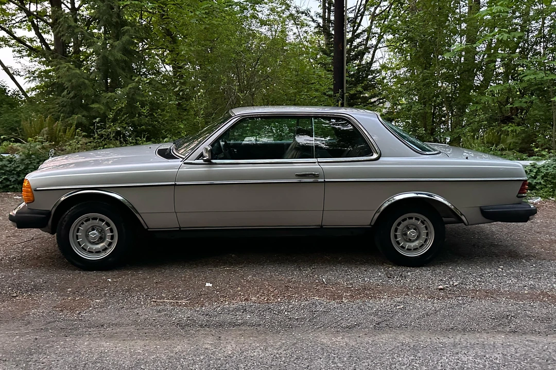 1985 Mercedes-Benz W124 E-Class - Image 3 of 31
