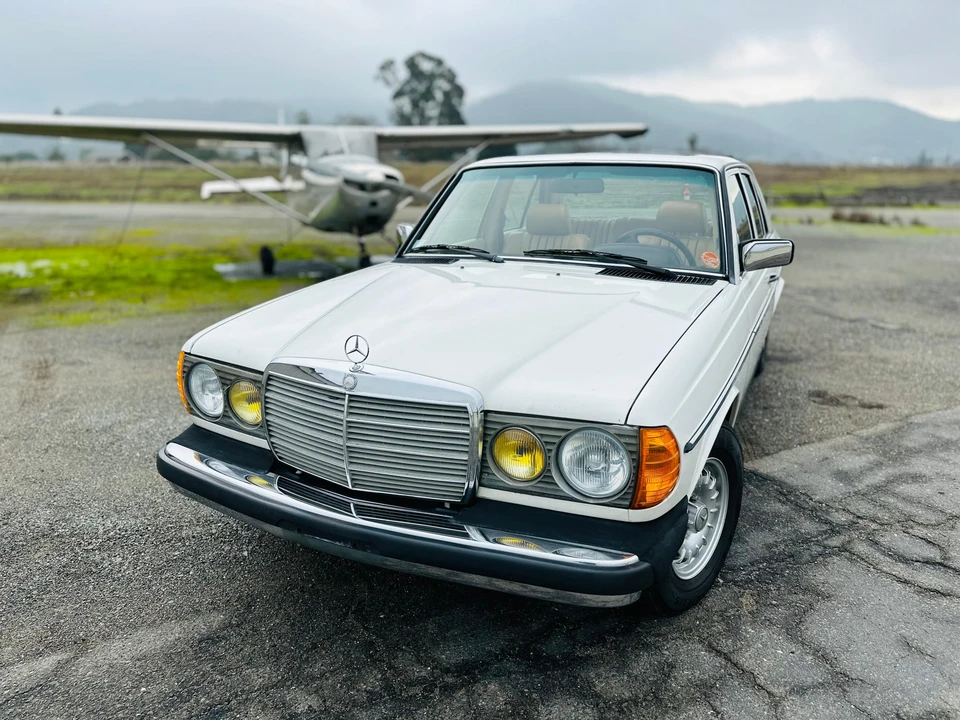 1985 Mercedes-Benz W124 E-Class - Image 7 of 31