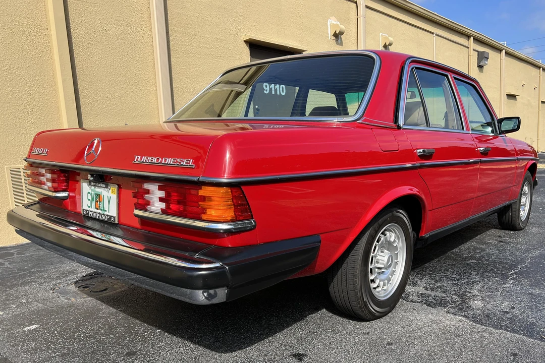 1985 Mercedes-Benz W124 E-Class - Image 4 of 31