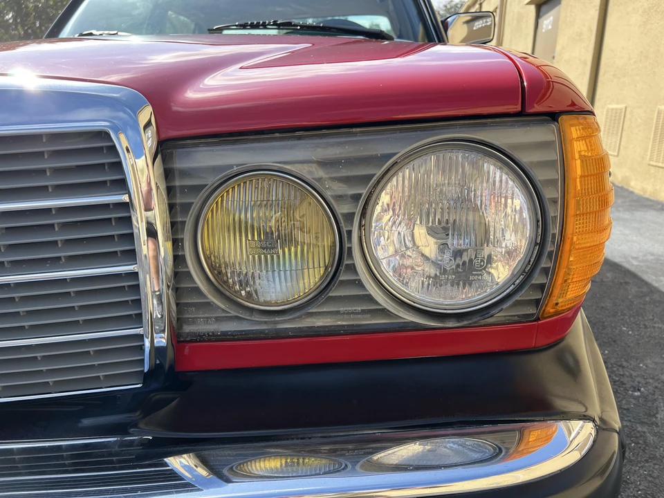 1985 Mercedes-Benz W124 E-Class - Image 15 of 31
