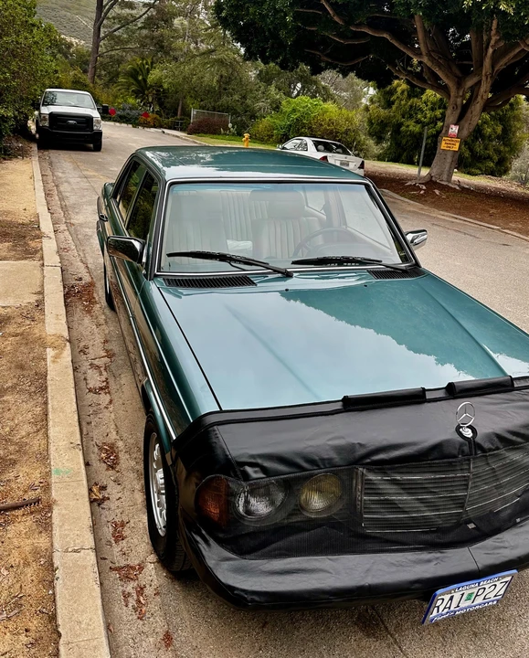 1985 Mercedes-Benz W123 Sedan - Image 22 of 31