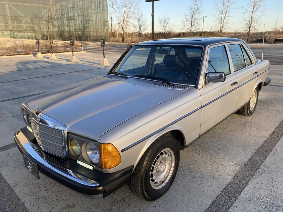 1985 Mercedes-Benz W123 Sedan - Image 3 of 31
