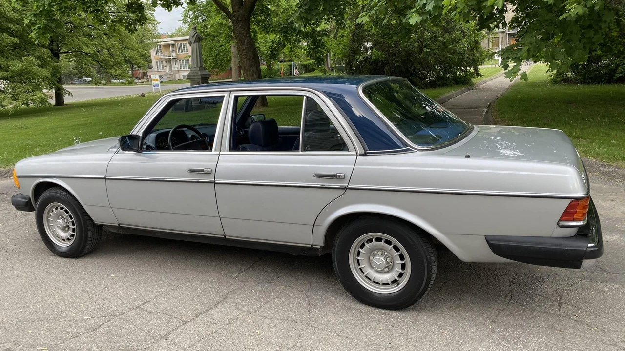1985 Mercedes-Benz W123 Sedan - Image 15 of 31