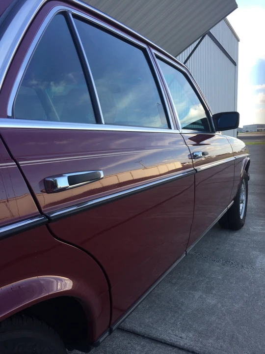 1985 Mercedes-Benz W123 Sedan - Image 28 of 31