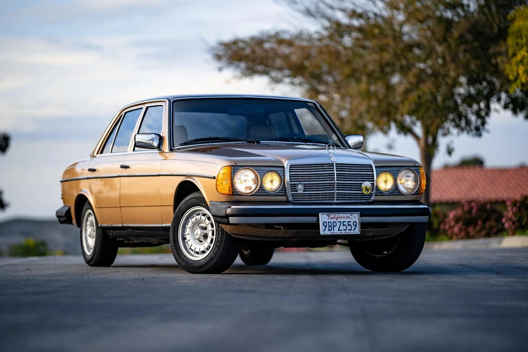 1985 Mercedes-Benz W124 E-Class - Image 13 of 31