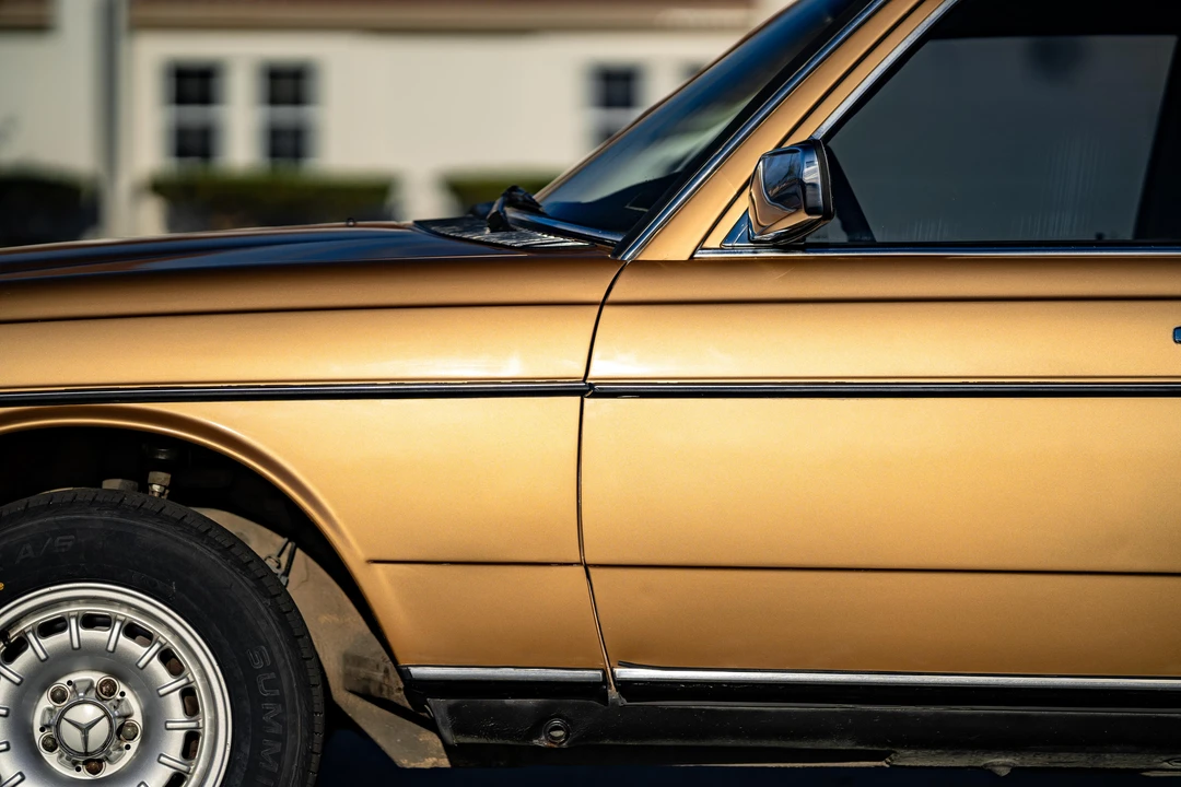 1985 Mercedes-Benz W124 E-Class - Image 28 of 31