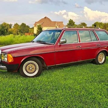 1985 Mercedes-Benz 300TD Wagon