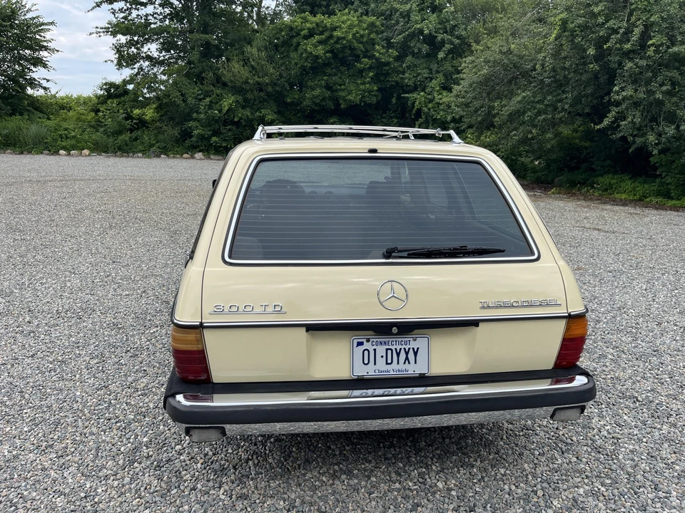 1985 Mercedes-Benz W123 Wagon (S123) - Image 6 of 31