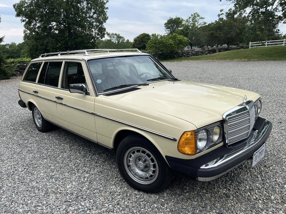 1985 Mercedes-Benz W123 Wagon (S123) - Image 10 of 31