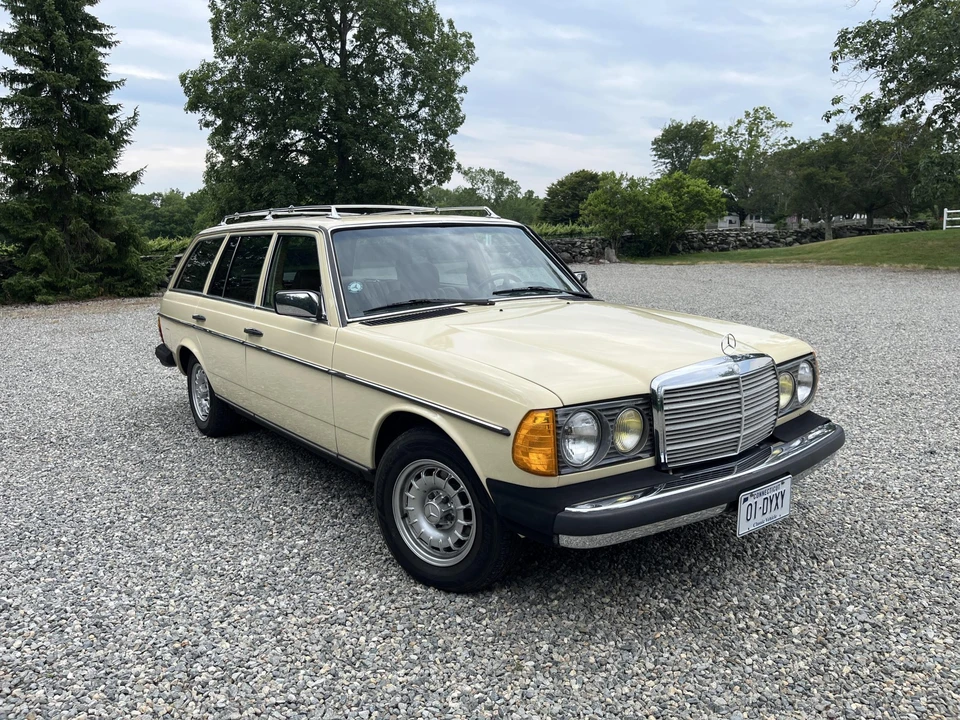 1985 Mercedes-Benz W123 Wagon (S123) - Image 11 of 31