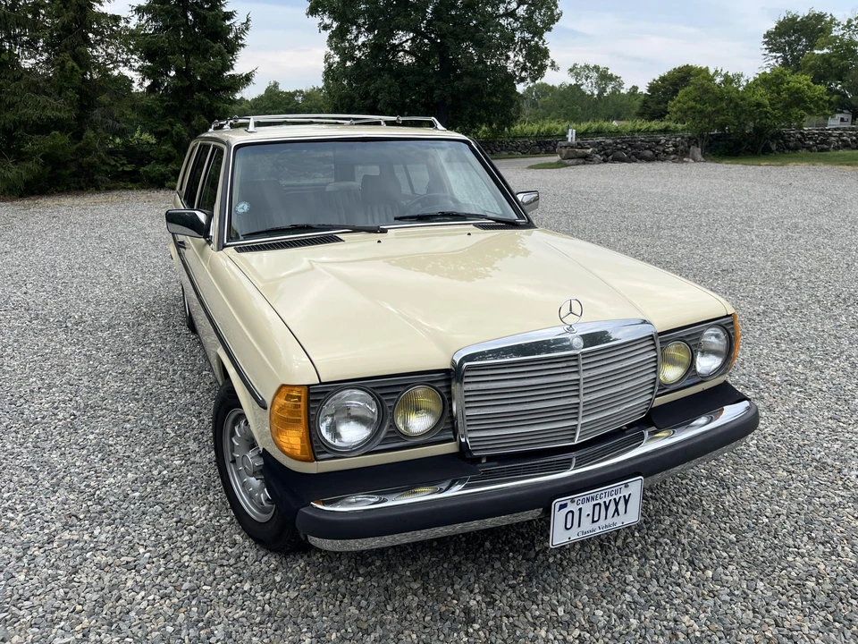 1985 Mercedes-Benz W123 Wagon (S123) - Image 14 of 31