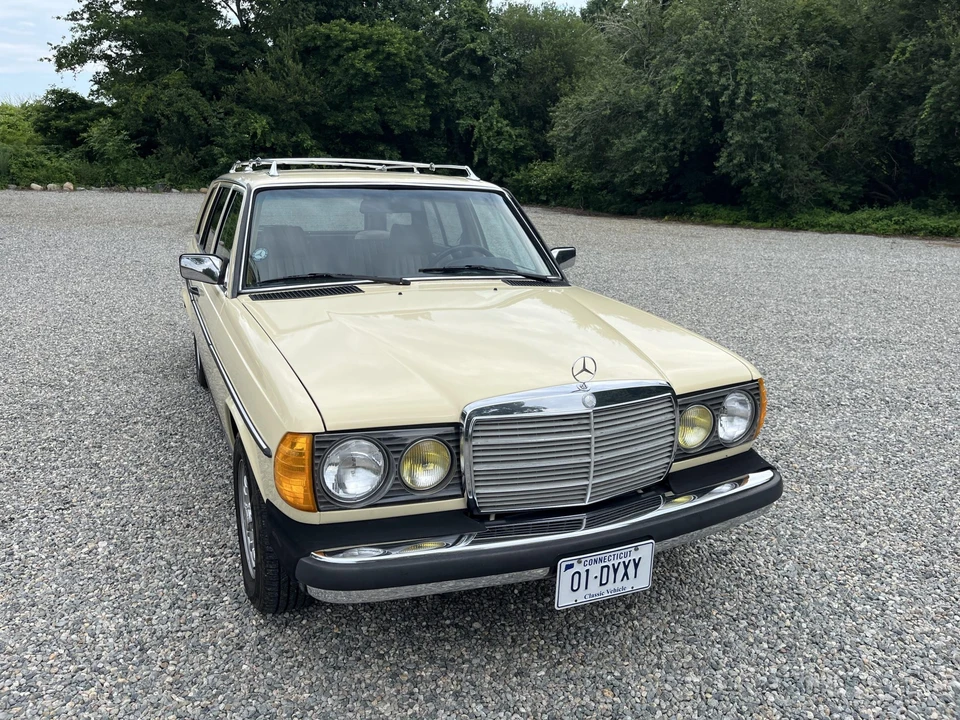 1985 Mercedes-Benz W123 Wagon (S123) - Image 13 of 31