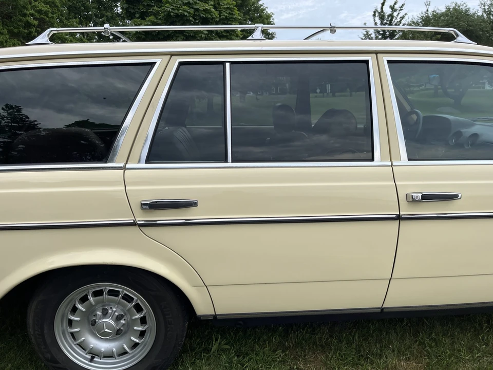 1985 Mercedes-Benz W123 Wagon (S123) - Image 21 of 31
