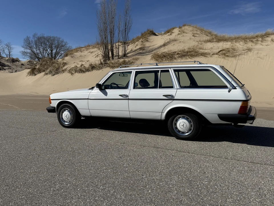 1985 Mercedes-Benz W123 Wagon (S123) - Image 7 of 31