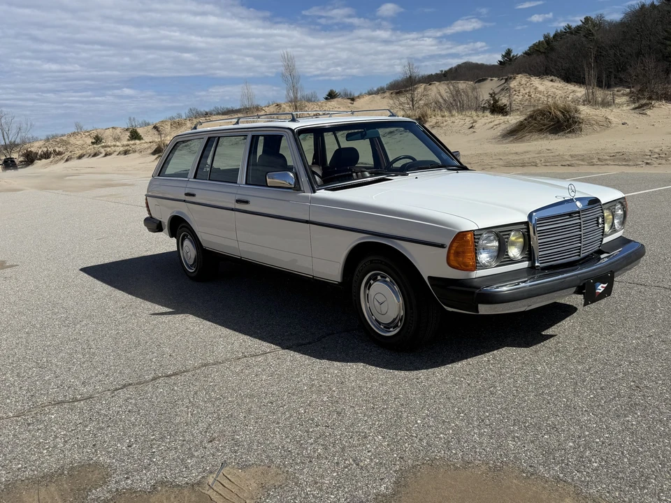 1985 Mercedes-Benz W123 Wagon (S123) - Image 17 of 31