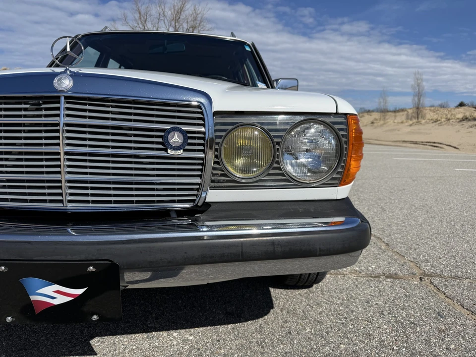 1985 Mercedes-Benz W123 Wagon (S123) - Image 24 of 31