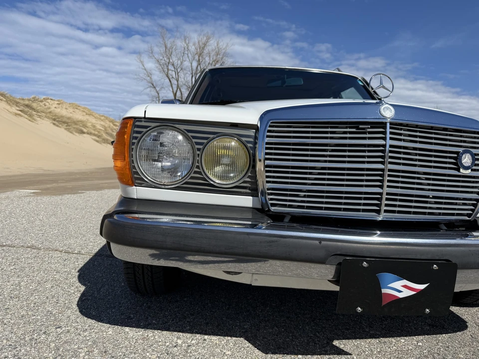 1985 Mercedes-Benz W123 Wagon (S123) - Image 22 of 31
