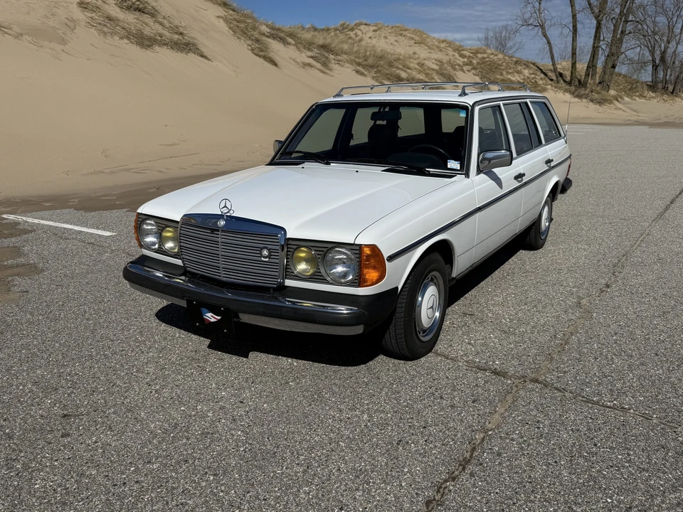 1985 Mercedes-Benz W123 Wagon (S123) - Image 4 of 31