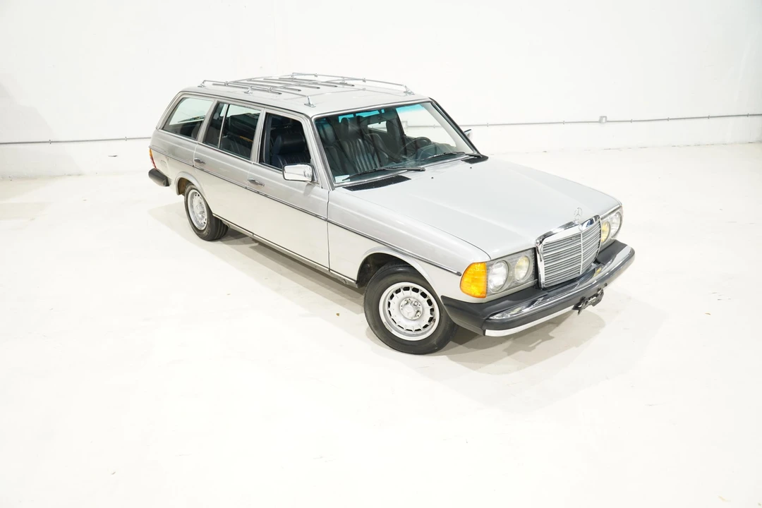 1985 Mercedes-Benz W123 Wagon (S123) - Image 3 of 31