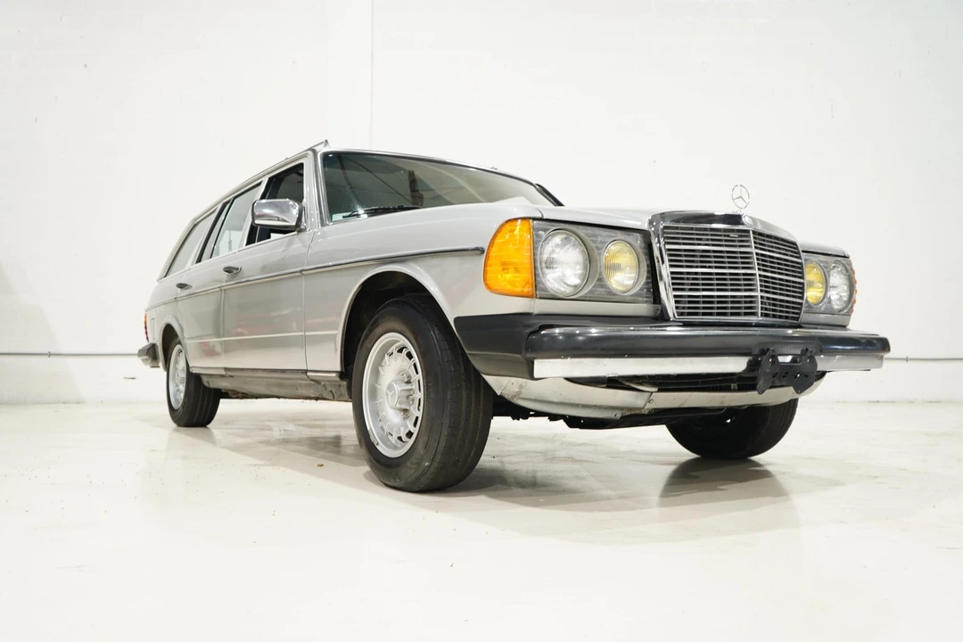 1985 Mercedes-Benz W123 Wagon (S123) - Image 5 of 31