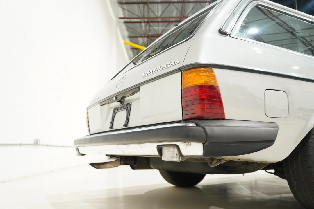 1985 Mercedes-Benz W123 Wagon (S123) - Image 27 of 31