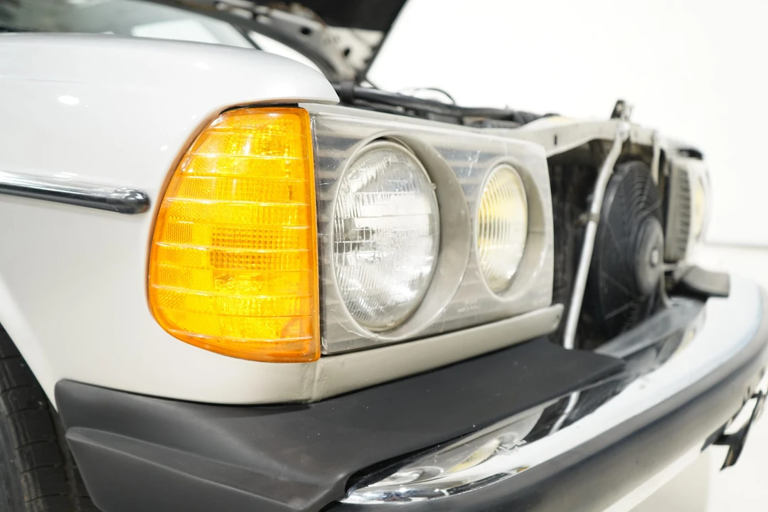 1985 Mercedes-Benz W123 Wagon (S123) - Image 23 of 31