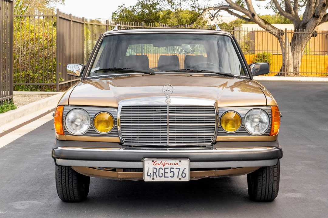 1985 Mercedes-Benz W123 Wagon (S123) - Image 7 of 31