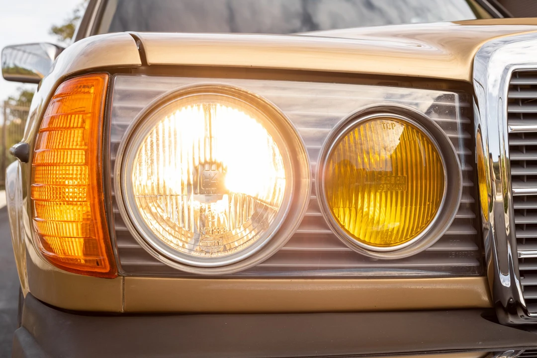 1985 Mercedes-Benz W123 Wagon (S123) - Image 25 of 31
