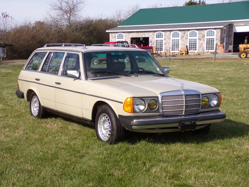 1985 Mercedes-Benz W123 Wagon (S123) - Image 25 of 31