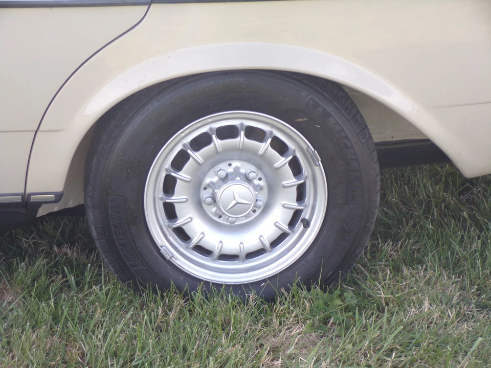 1985 Mercedes-Benz W123 Wagon (S123) - Image 31 of 31