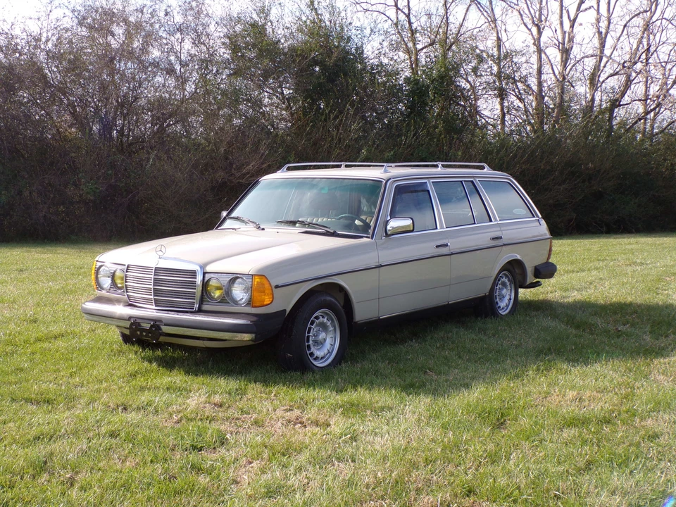 1985 Mercedes-Benz W123 Wagon (S123) - Image 5 of 31