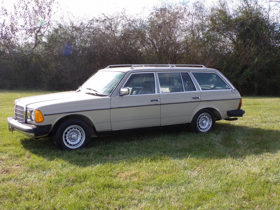 1985 Mercedes-Benz W123 Wagon (S123) - Image 6 of 31