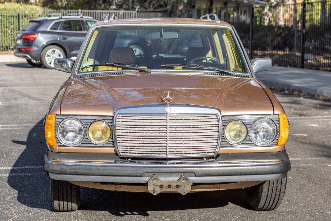 1985 Mercedes-Benz W123 Wagon (S123) - Image 3 of 31
