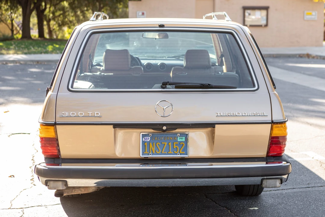 1985 Mercedes-Benz W123 Wagon (S123) - Image 6 of 31