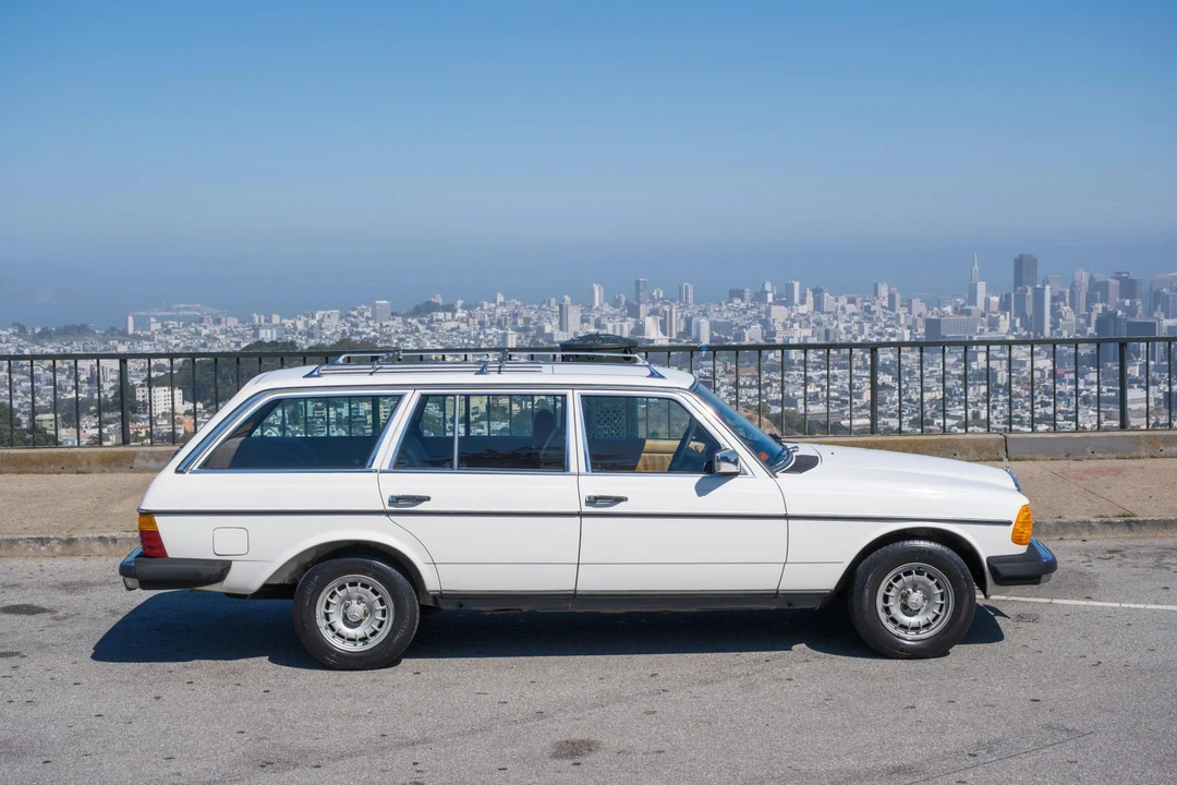 1985 Mercedes-Benz W123 Wagon (S123) - Image 12 of 31