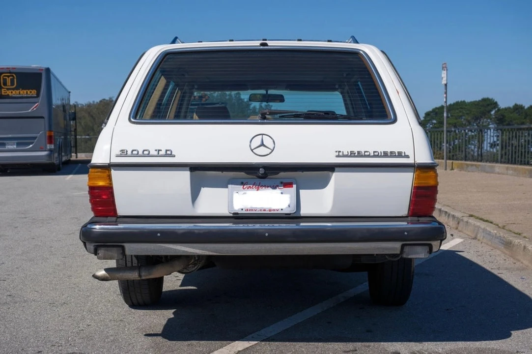 1985 Mercedes-Benz W123 Wagon (S123) - Image 9 of 31