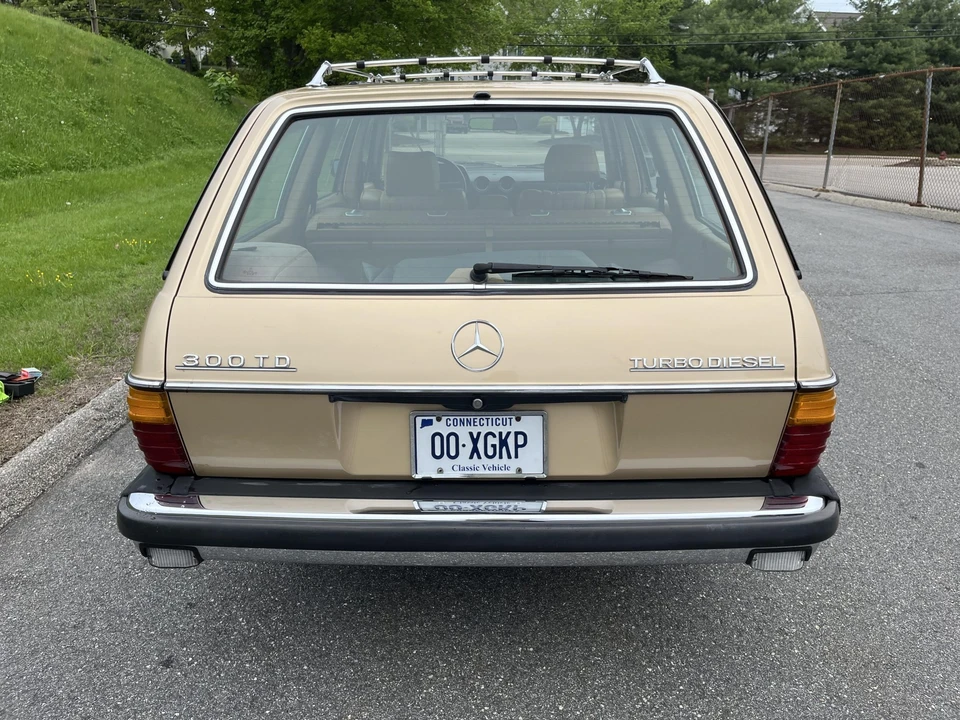 1985 Mercedes-Benz W123 Wagon (S123) - Image 4 of 31