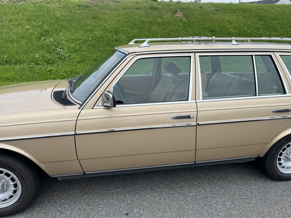 1985 Mercedes-Benz W123 Wagon (S123) - Image 12 of 31
