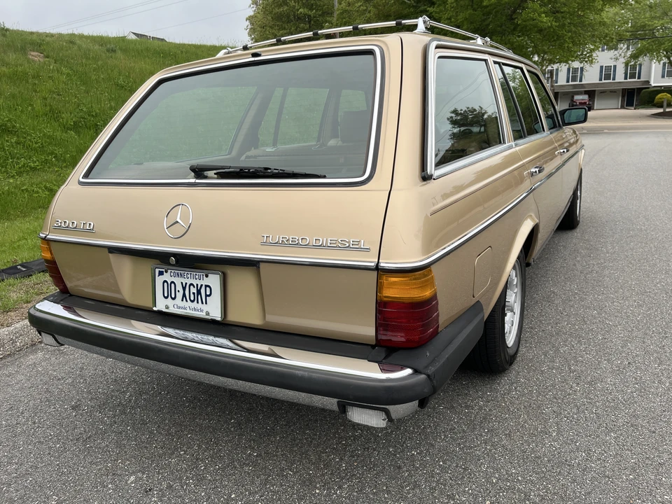 1985 Mercedes-Benz W123 Wagon (S123) - Image 16 of 31