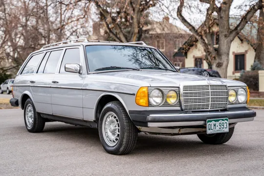 1985 Mercedes-Benz 300TD Turbo