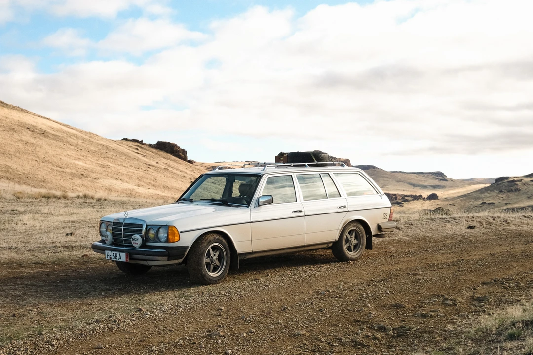 1985 Mercedes-Benz W123 Wagon (S123) - Image 9 of 31