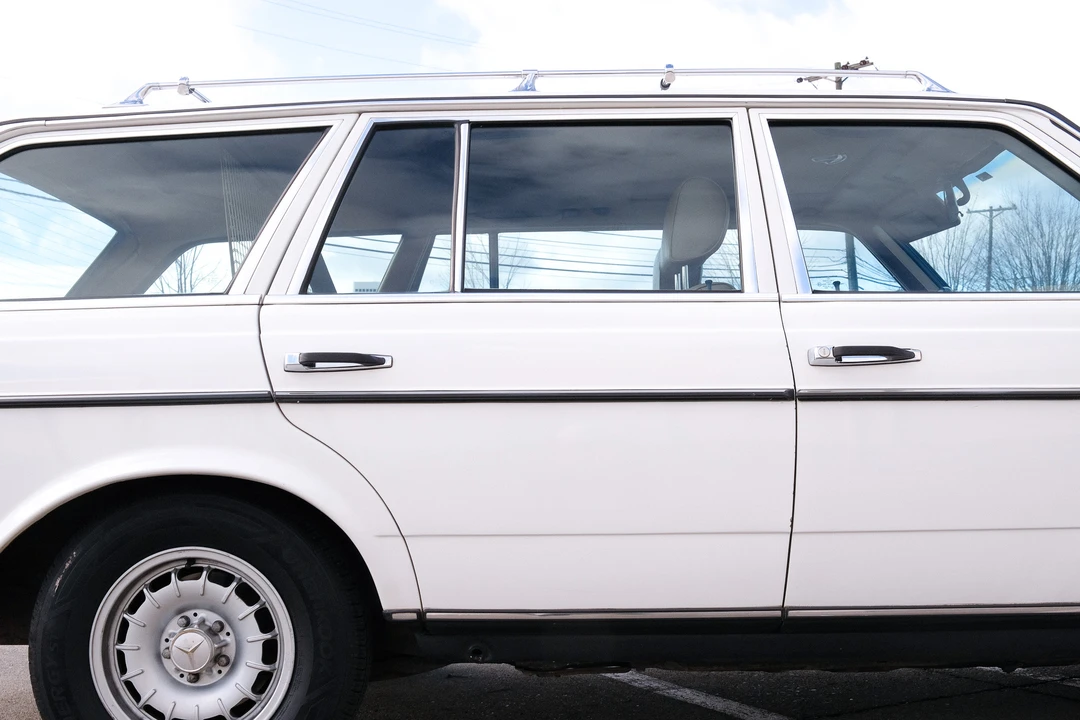 1985 Mercedes-Benz W123 Wagon (S123) - Image 26 of 31