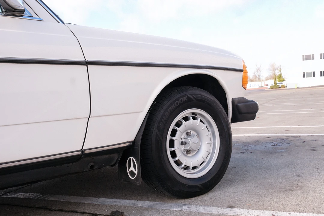1985 Mercedes-Benz W123 Wagon (S123) - Image 19 of 31