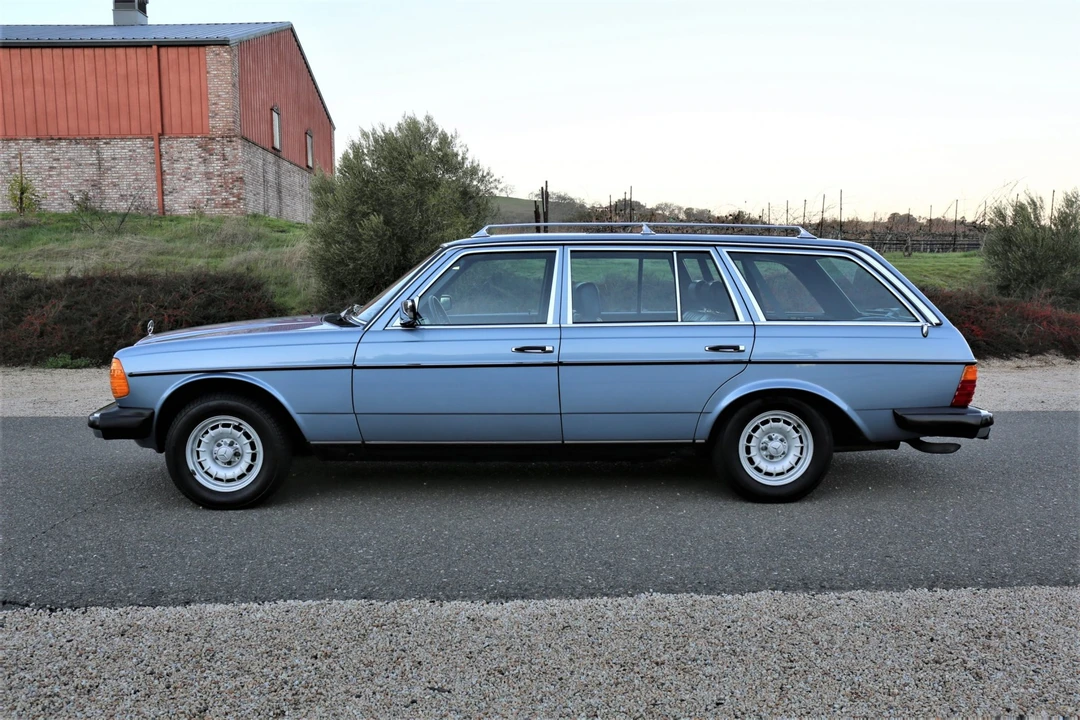 1985 Mercedes-Benz W123 Wagon (S123) - Image 18 of 31