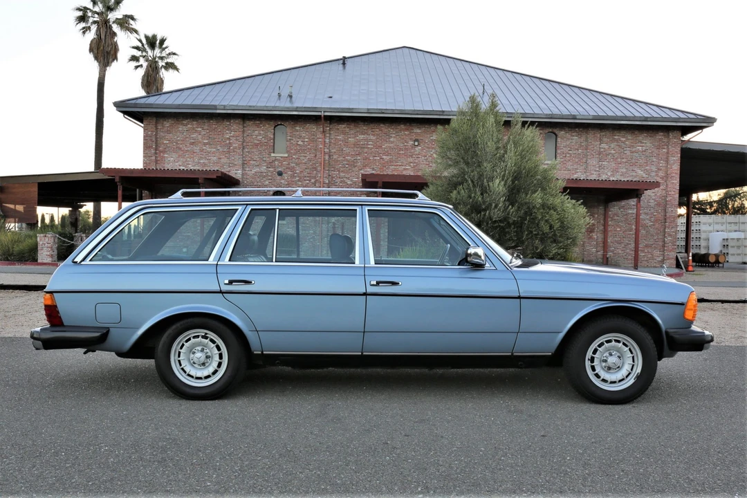 1985 Mercedes-Benz W123 Wagon (S123) - Image 10 of 31