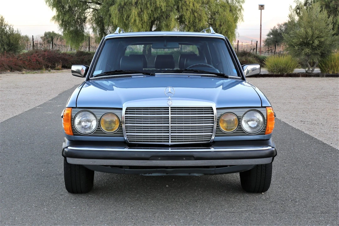 1985 Mercedes-Benz W123 Wagon (S123) - Image 6 of 31