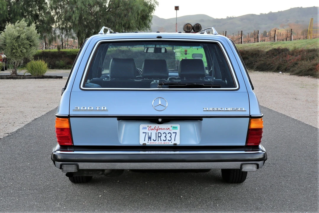 1985 Mercedes-Benz W123 Wagon (S123) - Image 14 of 31