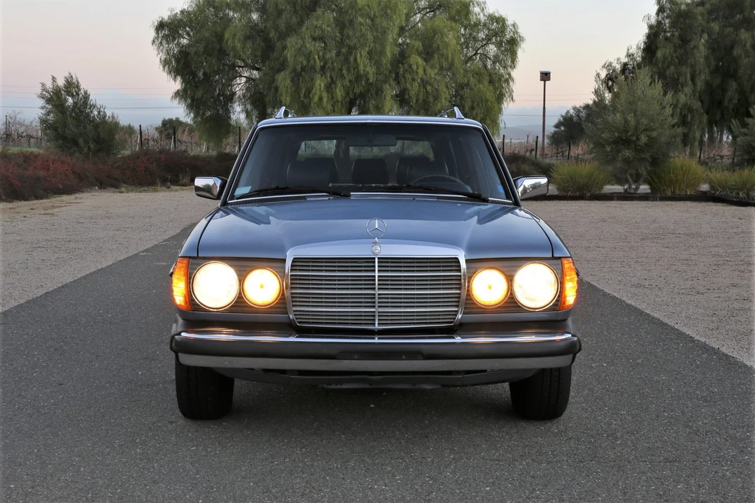 1985 Mercedes-Benz W123 Wagon (S123) - Image 7 of 31