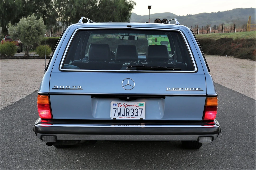 1985 Mercedes-Benz W123 Wagon (S123) - Image 15 of 31